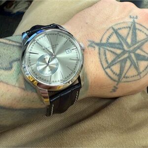 Hamilton Classic railroad with seconds dial